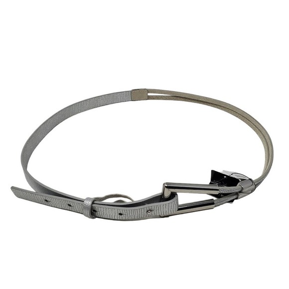 White House Black Market Metallic Triangle Buckle Skinny Belt Size Small NEW - Picture 1 of 7